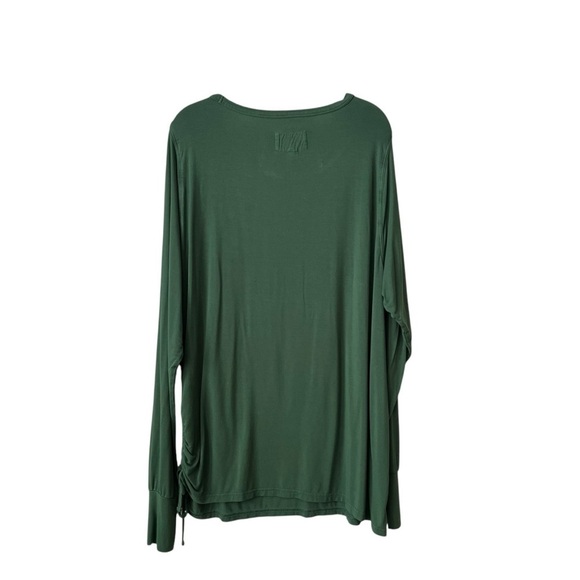 Evy’s Tree The Layering Leaves Top Women's Size 1X Green Ruched Side Long Sleeve - Picture 4 of 6